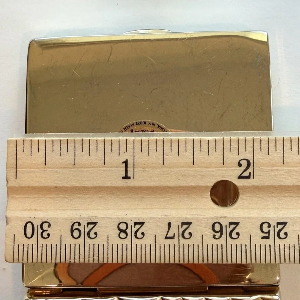 Vintage Estée Lauder Lucidity Translucent Med 02 Golden Waves Powder Compact
